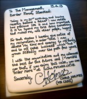 Заявление об увольнении написали на торте